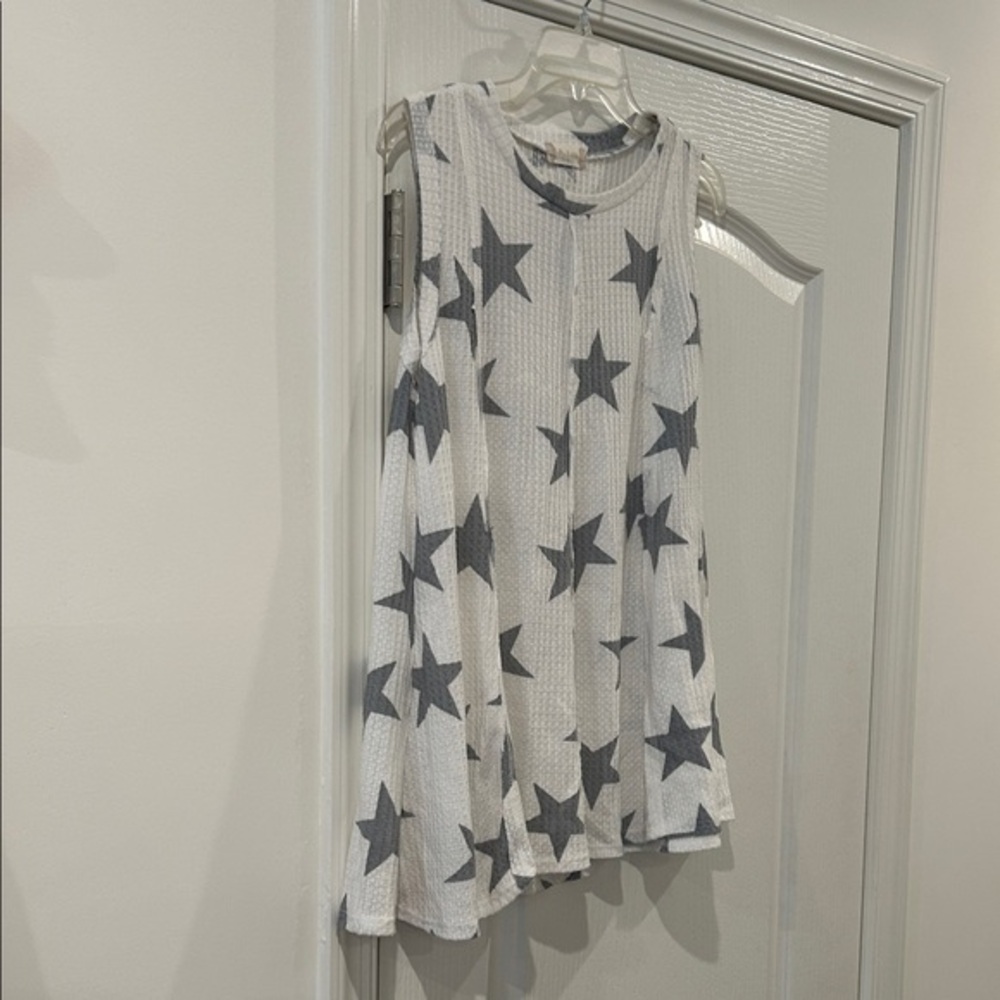 Altar'd State Starry Sleeveless Top in White and Gray Size small tunic tank